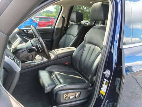 Used 2020 BMW X7 xDrive40i w/ Premium Package AWD/4WD image 2