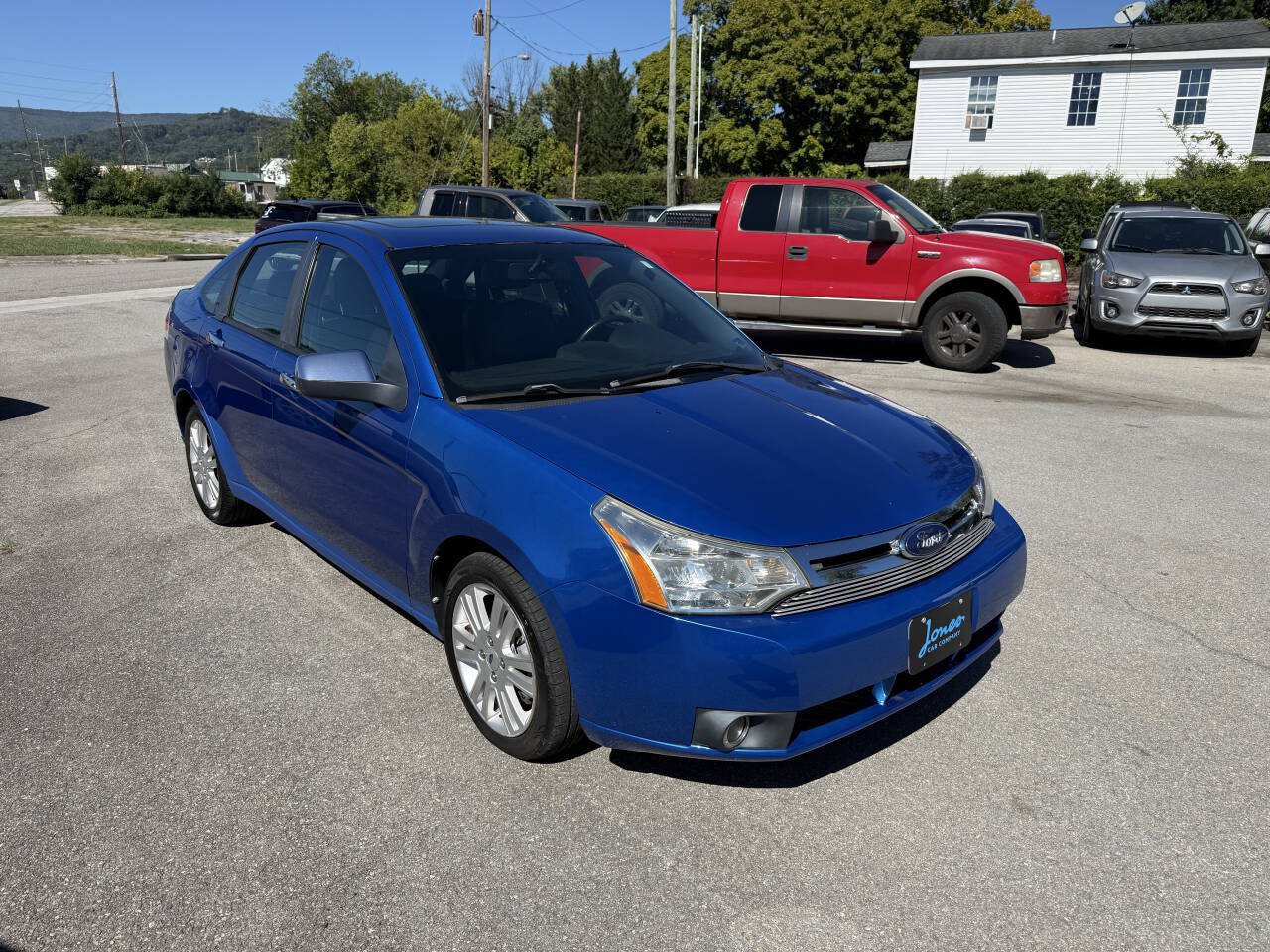 Used 2010 Ford Focus SEL FWD image 16