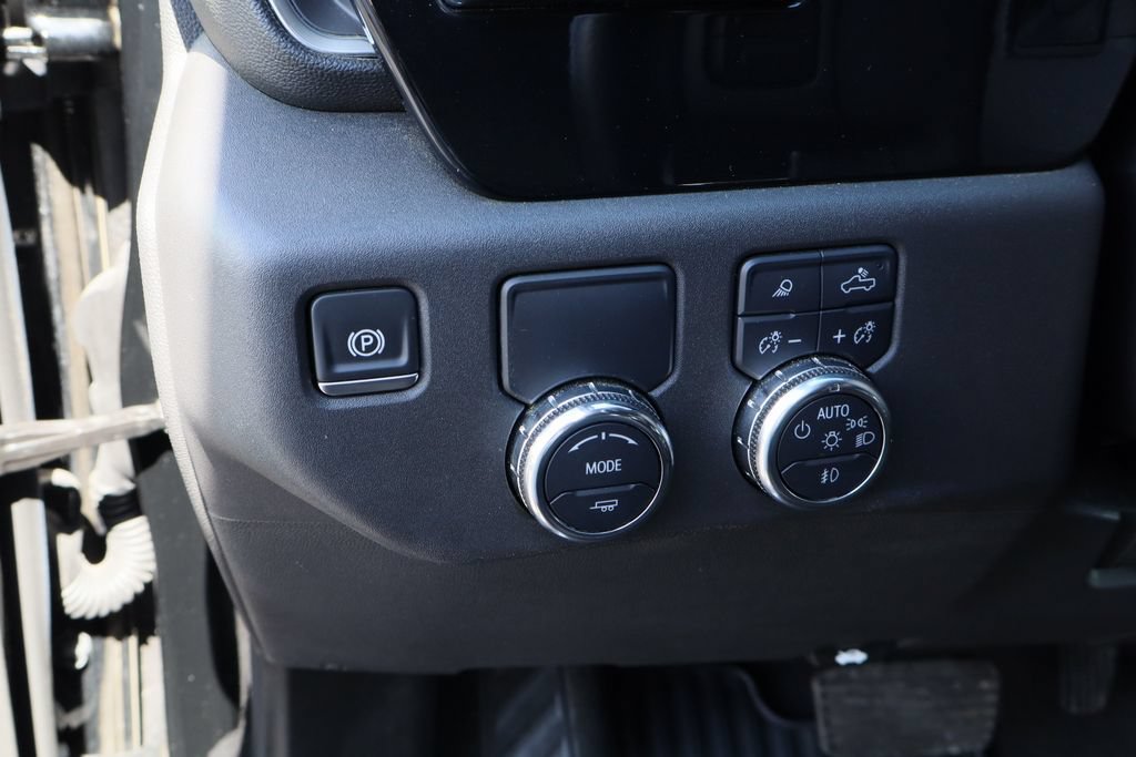 Certified 2025 GMC Sierra 1500 SLT RWD image 12