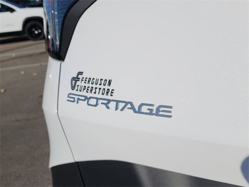 New 2026 Kia Sportage LX w/ LX Convenience Package image 5