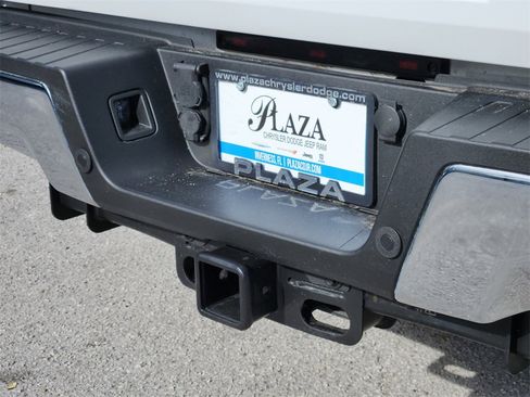 Used 2017 Ford F350 Lariat w/ Lariat Ultimate Package image 11