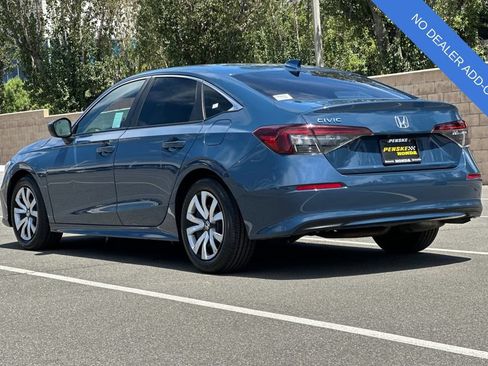 Used 2025 Honda Civic LX image 6