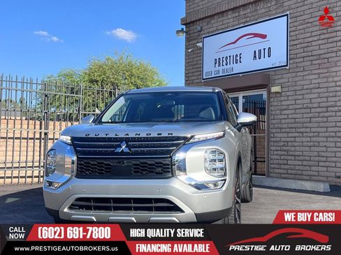 Used 2022 Mitsubishi Outlander SE FWD image 5