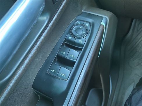 Used 2021 GMC Sierra 1500 SLT image 21