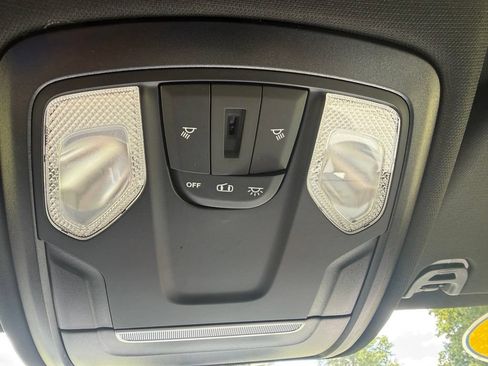 Used 2023 RAM 1500 Big Horn AWD/4WD image 25