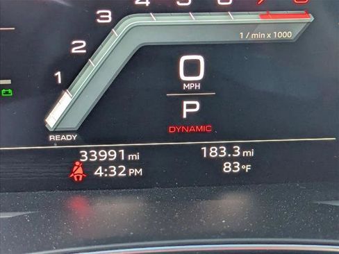 Used 2022 Audi A6 2.0T Premium w/ Convenience Package image 11