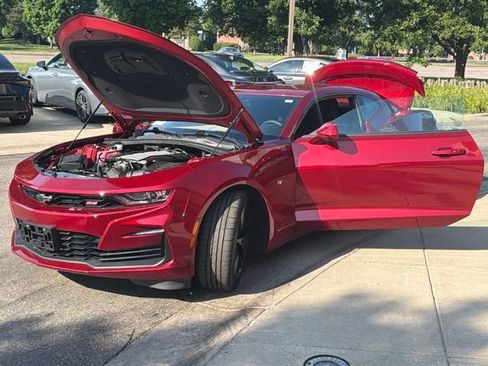 Used 2023 Chevrolet Camaro SS RWD image 10