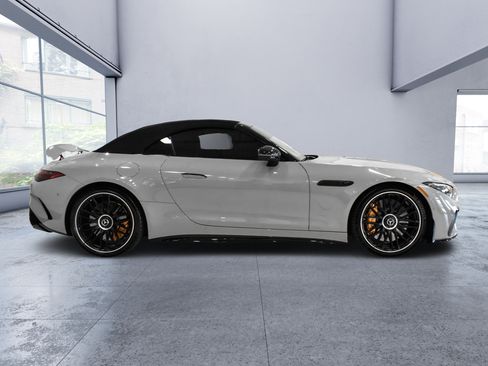 Certified 2025 Mercedes-Benz SL 63 AMG S e Performance 4MATIC image 10