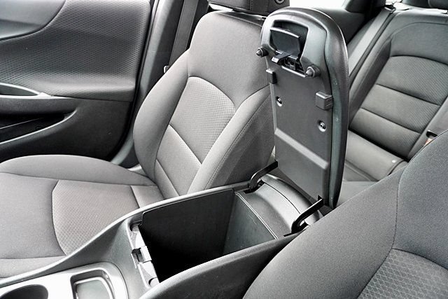 Used 2025 Chevrolet Malibu RS FWD image 41