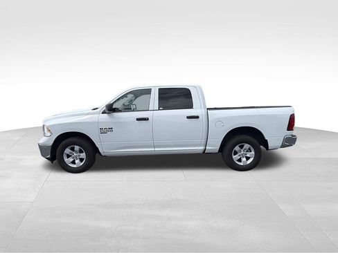 Used 2022 RAM 1500 Tradesman w/ Chrome Appearance Group RWD image 6