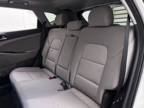Used 2018 Hyundai Tucson Value FWD image 21