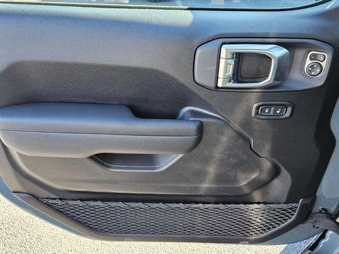 New 2026 Jeep Gladiator Rubicon w/ Safety Group image 15