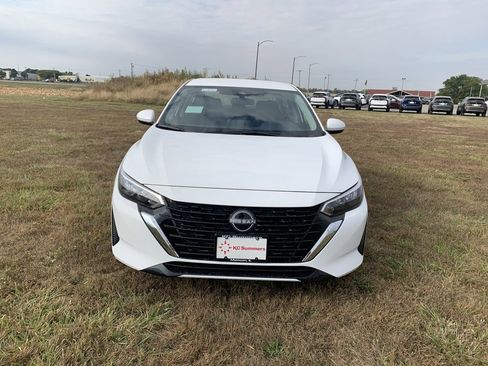 New 2025 Nissan Sentra SV w/ All-Weather Package image 2