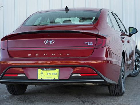 Used 2023 Hyundai Sonata Blue image 3