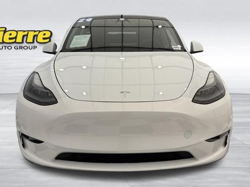 Used 2024 Tesla Model Y Long Range AWD/4WD image 11