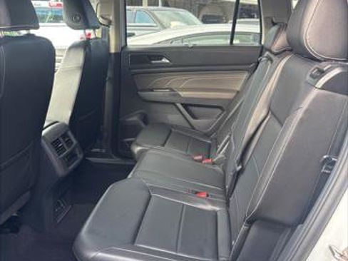 Used 2023 Volkswagen Atlas SE FWD image 28