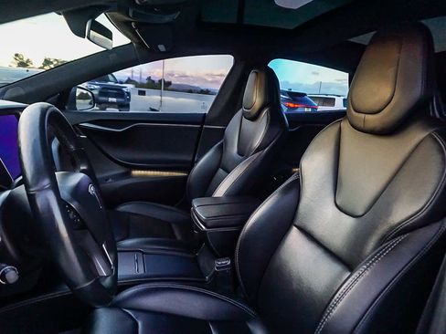 Used 2018 Tesla Model S P100D image 17