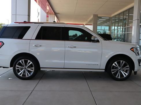 Used 2021 Ford Expedition Platinum AWD/4WD image 11
