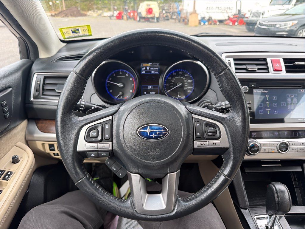Used 2017 Subaru Outback 2.5i Limited AWD/4WD image 20