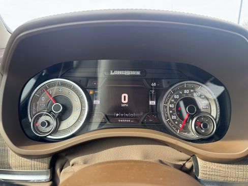 Used 2021 RAM 1500 Limited image 11