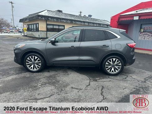 Used 2020 Ford Escape Titanium AWD/4WD image 6