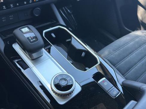 New 2026 Mitsubishi Outlander FWD image 20