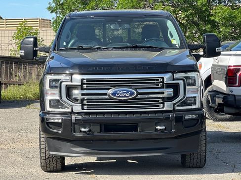 Certified 2022 Ford F250 Limited w/ FX4 Off-Road Package AWD/4WD image 10