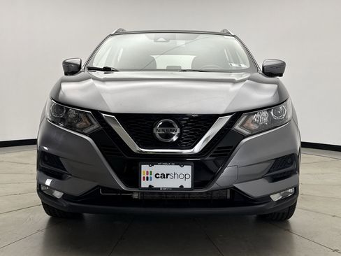 Used 2020 Nissan Rogue Sport SV w/ Technology Package image 8