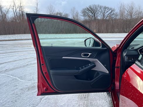 Used 2023 Acura Integra A-Spec image 10