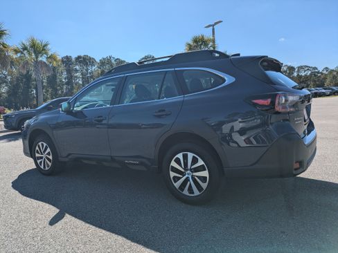 Certified 2025 Subaru Outback image 5