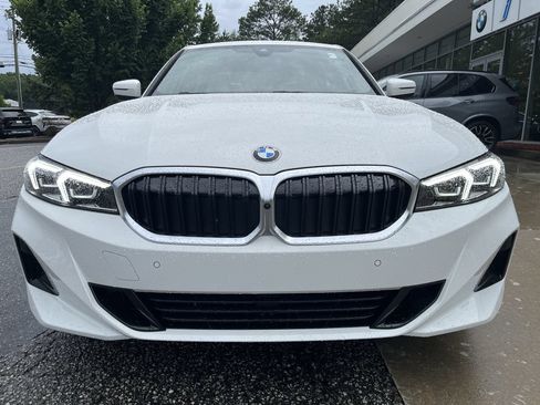 Used 2026 BMW 330i Sedan w/ Premium Package RWD image 10