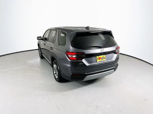 Used 2024 Honda Pilot EX-L image 7