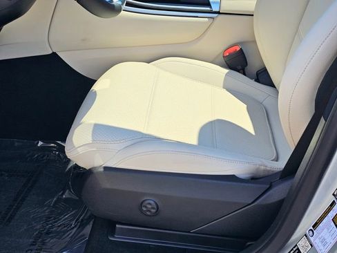 New 2026 Mercedes-Benz GLC 300 4MATIC image 17