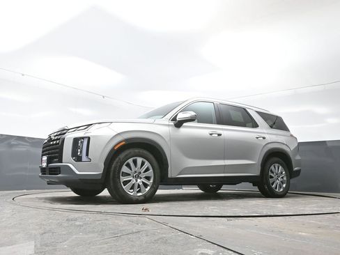 Used 2025 Hyundai Palisade SEL image 55