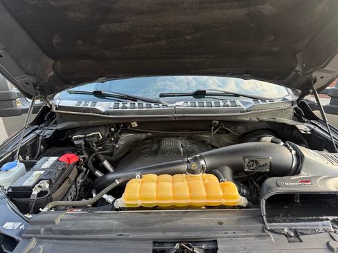 Used 2016 Ford F150 XLT image 18