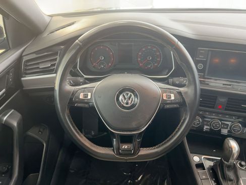 Used 2019 Volkswagen Jetta R-Line image 34