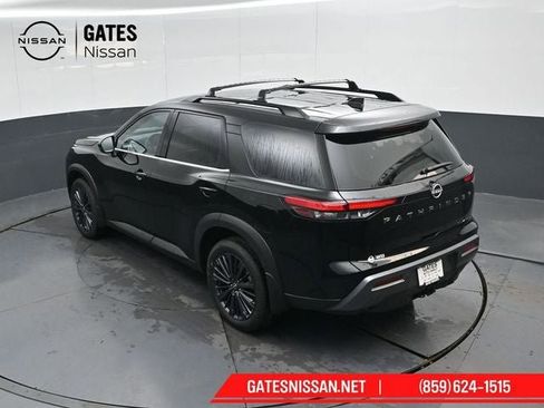 New 2026 Nissan Pathfinder SL image 46