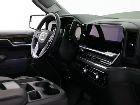 Used 2023 GMC Sierra 1500 Elevation w/ LPO, Elevation Black Package AWD/4WD image 38