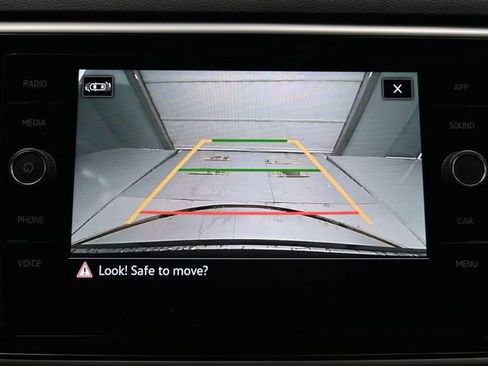 Used 2023 Volkswagen Atlas Cross Sport SE FWD image 21