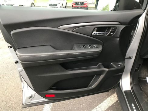Certified 2024 Honda Ridgeline RTL image 16