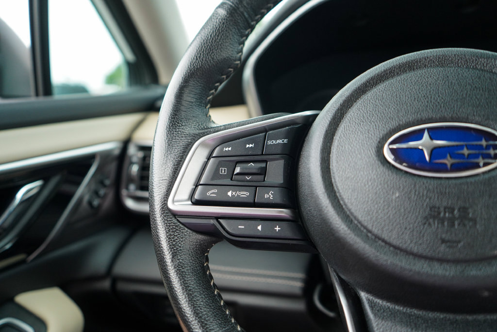 Used 2024 Subaru Outback Limited AWD/4WD image 31