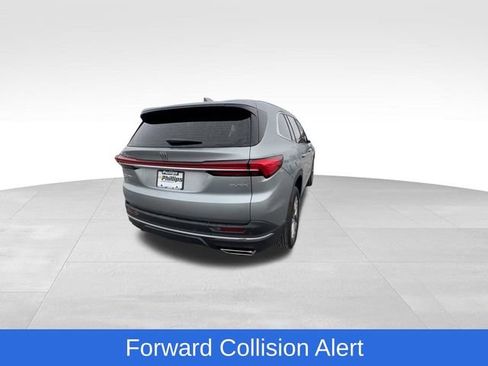 Certified 2025 Buick Enclave Preferred image 9