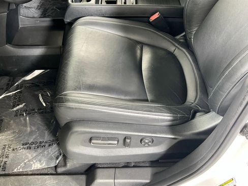 Used 2023 Honda Odyssey Touring image 18