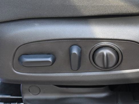 New 2025 Chevrolet TrailBlazer LT w/ Convenience Package image 25