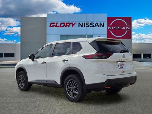 New 2026 Nissan Rogue S FWD image 4