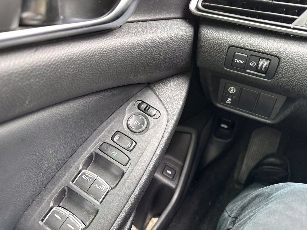 Used 2018 Honda Accord LX image 21