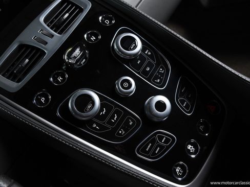 Used 2014 Aston Martin Vanquish Coupe RWD image 37