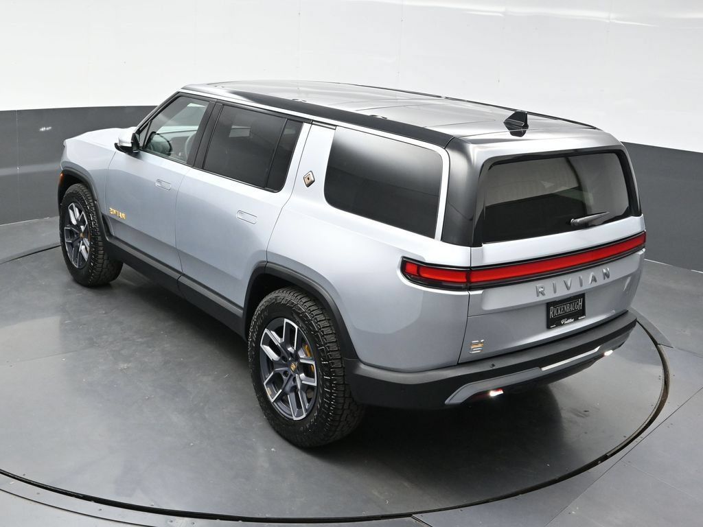 Used 2023 Rivian R1S Adventure Quad AWD/4WD image 37