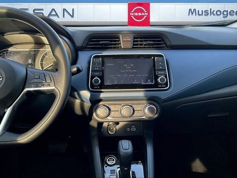 New 2025 Nissan Versa SV w/ Trunk Package FWD image 8