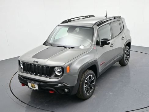 Used 2023 Jeep Renegade Trailhawk w/ Sun/Sound Group image 20